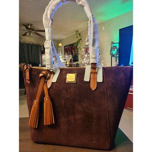 NWT Dooney & Bourke Suede Maxine Tote Wine